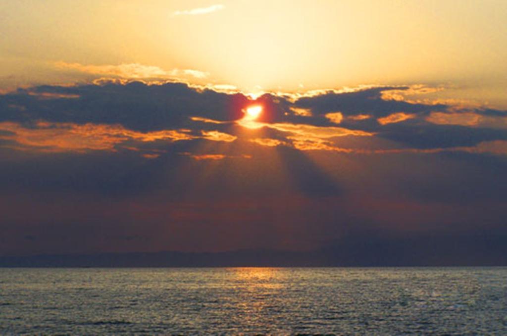 Sikoudis Gorgona Beach Skala Rachoni  Bagian luar foto